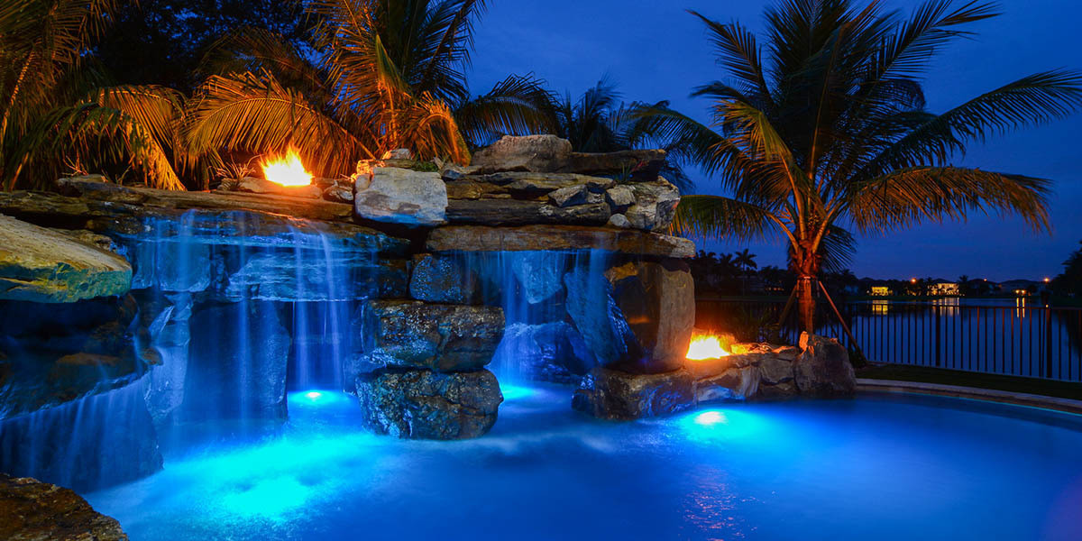 pool-design-with-fire-features-2