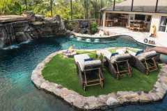 Luxury-Outdoor-Living-Designer40