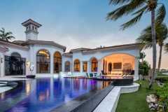 Modern-Pool-with-Knife-Edge-in-Jupiter-Florida20