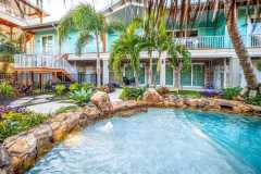 Florida-swimming-hole-pool-design-6